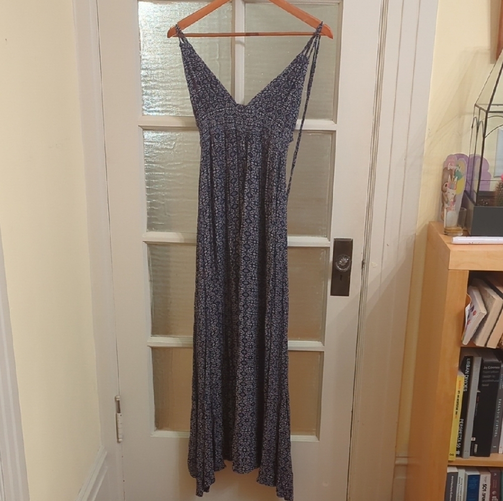 Lulu's Navy Blue Patterned Maxi Dress
